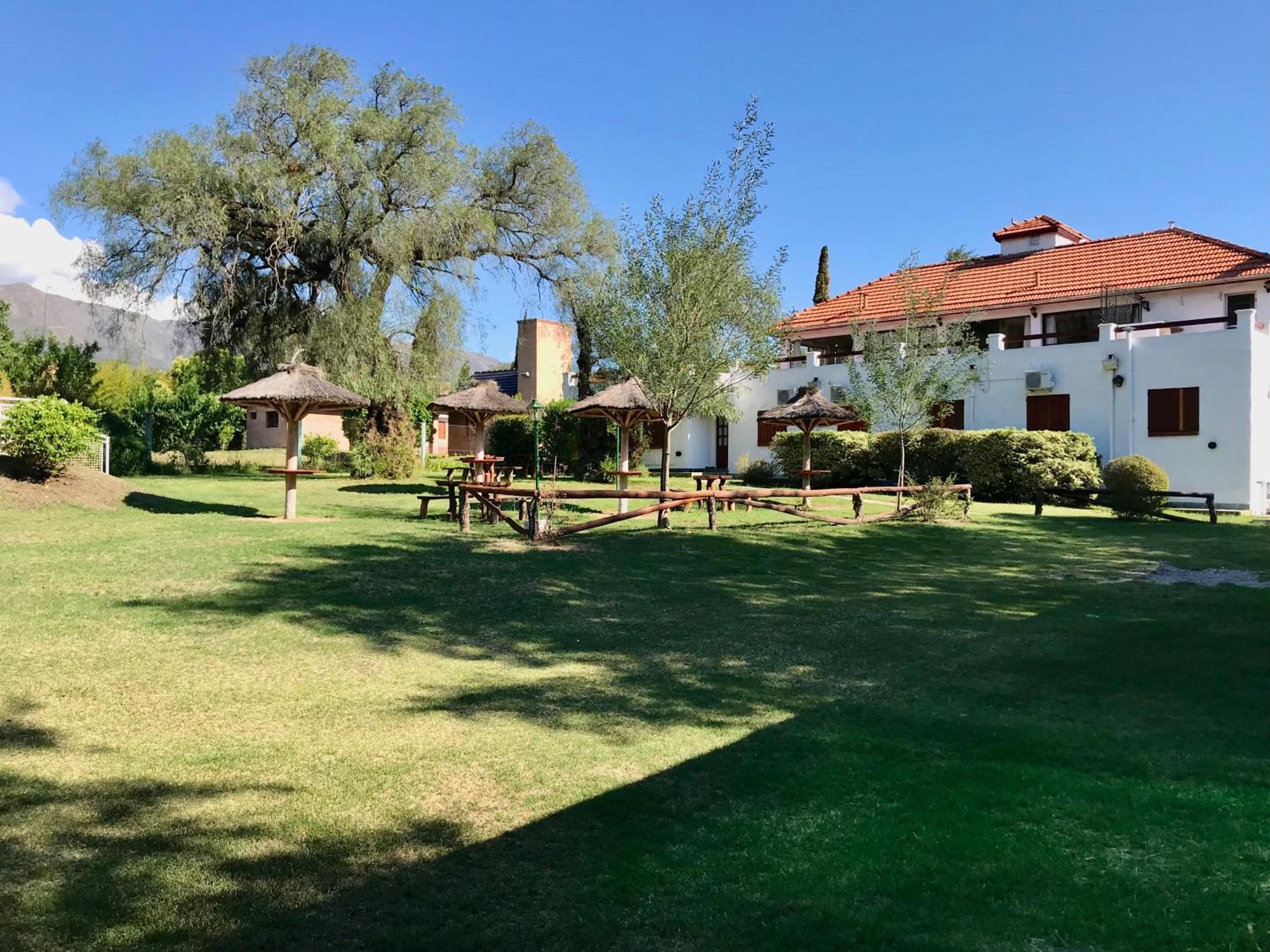 Hotel De Los Cesares Merlo Exterior foto